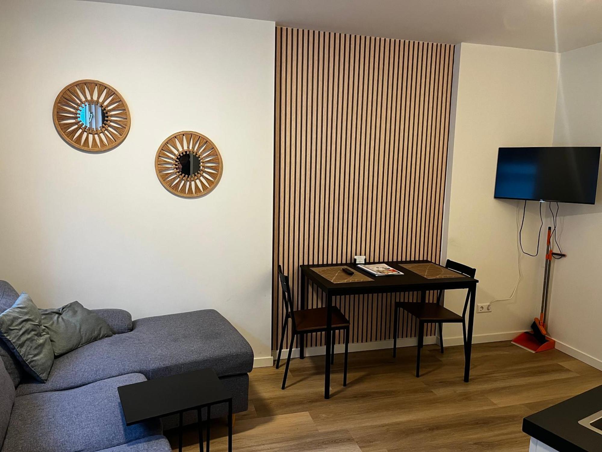 Apartement Hotel Stays By Adm 레이든 외부 사진